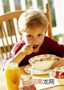 儿童健康饮食 不宜多吃的5类食品