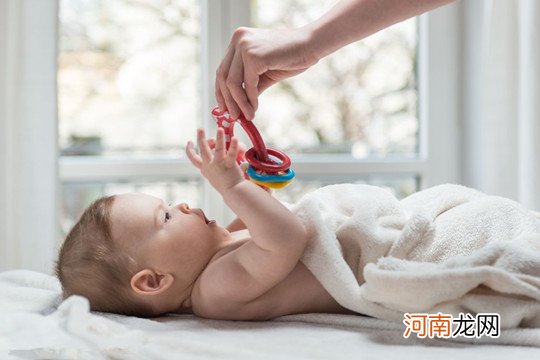 宝宝一到晚上就要妈妈 多半是因为这五大原因