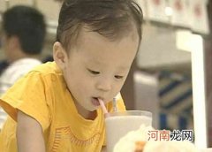 宝宝多大可以喝豆浆 孩子多大可以让他喝豆浆