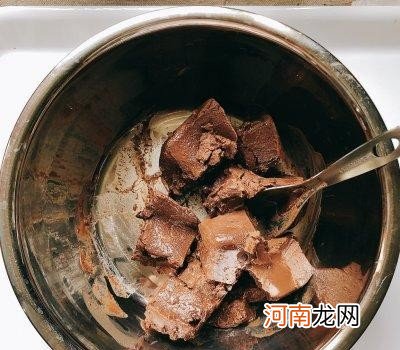 自制巧克力冰淇淋做法步骤 如何做巧克力冰淇淋