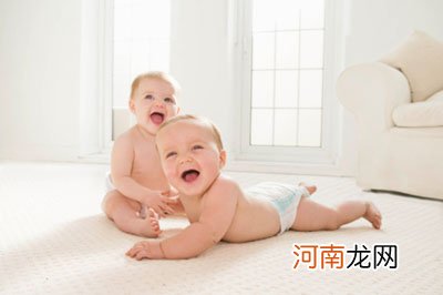 婴儿纸尿裤正确更换方法