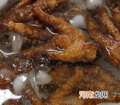 虎皮鸡爪家常制作方法 虎皮鸡爪的做法教程