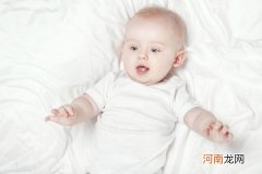 宝宝肚脐眼脏怎么清理 用这些方法清理简单又安全