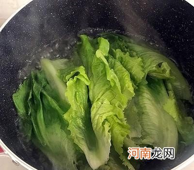 蒜蓉蚝油生菜炒制方法 蒜蓉蚝油生菜怎么做