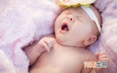 新生婴儿打呼噜正常吗