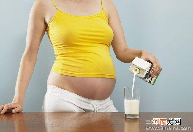 5种准妈妈不适合喝牛奶