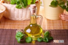 如何食用橄榄油更好吃 橄榄油怎么吃比较合适