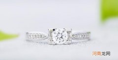 如何挑选出合适的钻戒 订婚戒指和结婚戒指区别