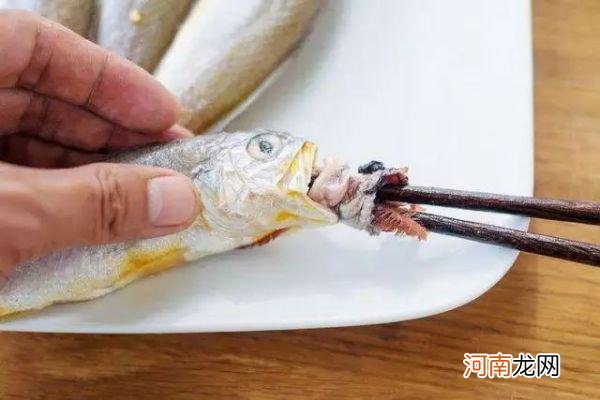 黄花鱼怎么处理内脏