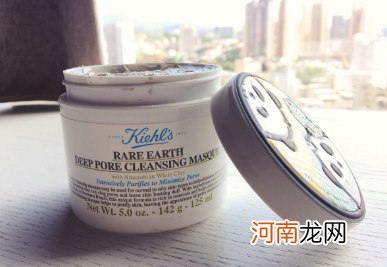 女生的擦脸的正确步骤顺序