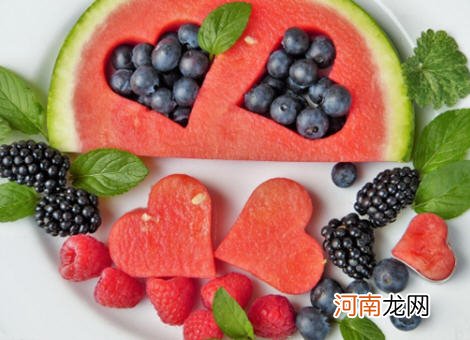 10种创意水果拼盘图片大全 水果拼图怎么做简单又漂亮