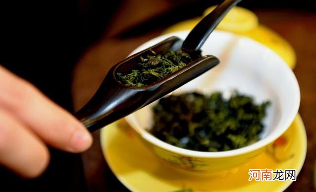 秋冬季节适合喝什么茶 秋天喝什么茶好是最好的