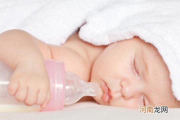 宝宝奶睡怎么戒崔玉涛 简单又有效的戒掉奶睡方法