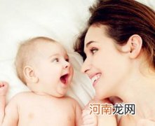 新妈产后挤奶窍门及保健小贴士