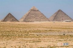 埃及胡夫金字塔全貌 埃及金字塔位置在哪儿