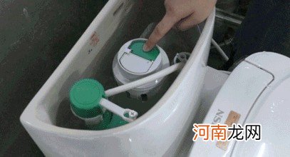 水箱一直流水怎么解决 马桶水箱一直流水怎么办