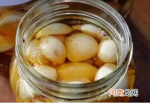 蜂蜜泡大蒜的功效