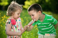 小孩过敏性鼻炎怎么治 正确的治疗方法很重要