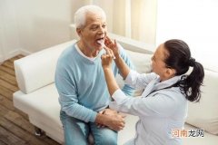 夜间和早上醒来嘴总是发苦 早上起床口苦是什么原因