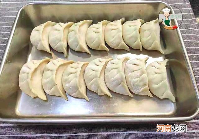 白萝卜怎么包饺子最好吃 白萝卜饺子馅的做法窍门