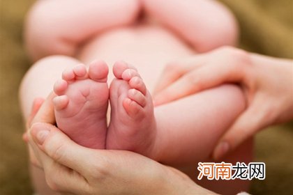 2022年龙凤胎宝宝取名大全 双胞胎宝宝名字