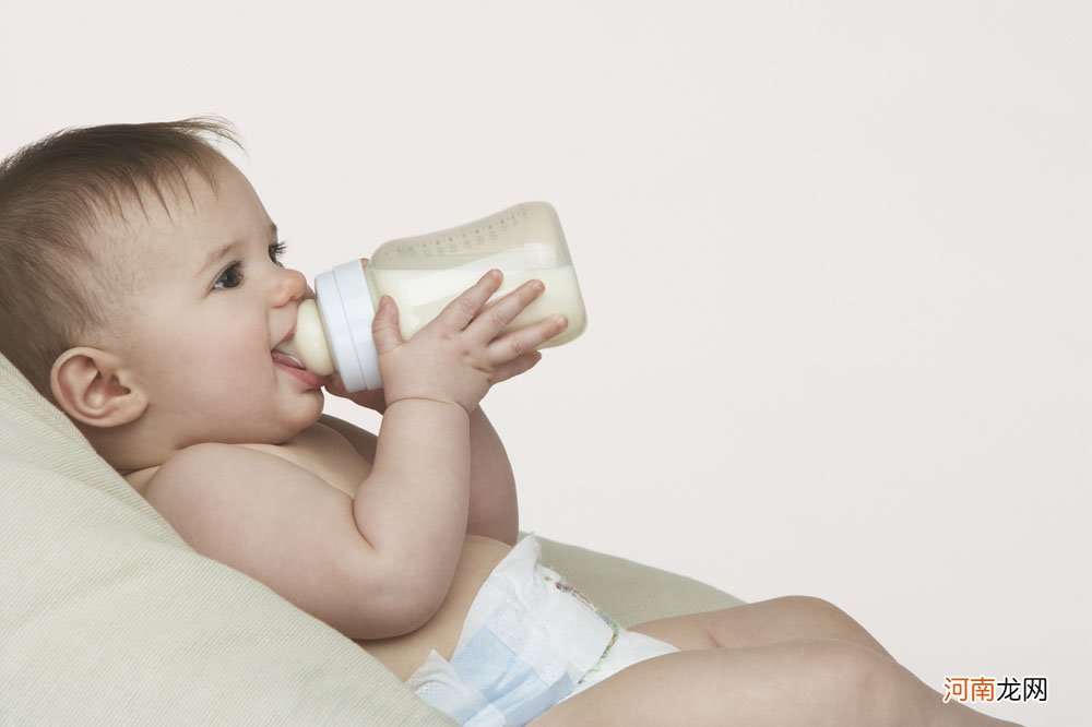 卫生部：婴幼儿奶粉不允许添加过量＂脑黄金＂