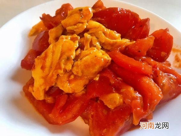 西红柿炒鸡蛋怎么炒最好吃 西红柿炒鸡蛋做法窍门