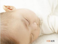 观察新生儿＂生物钟＂的形成