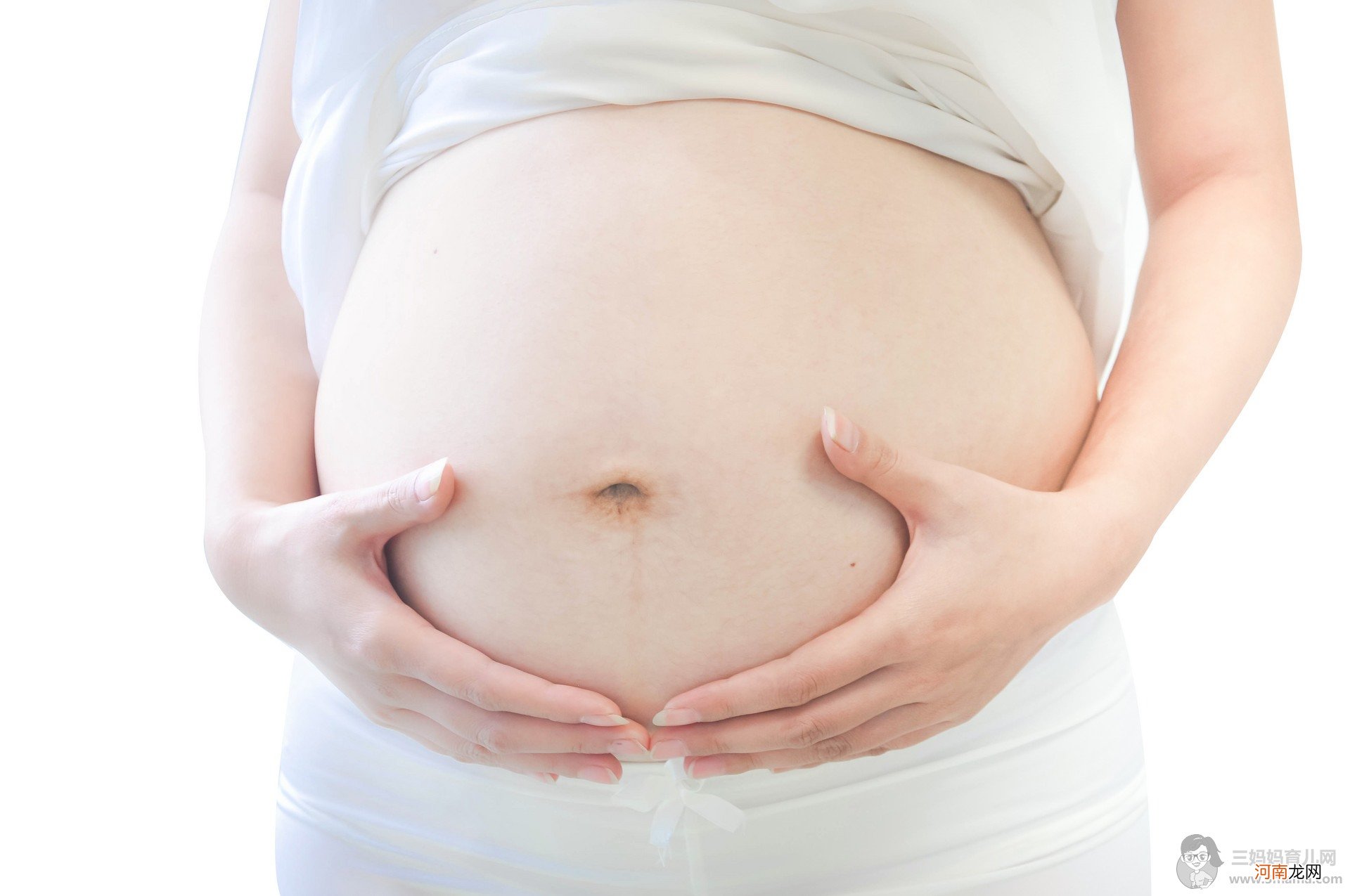 怀孕7个月胎儿图