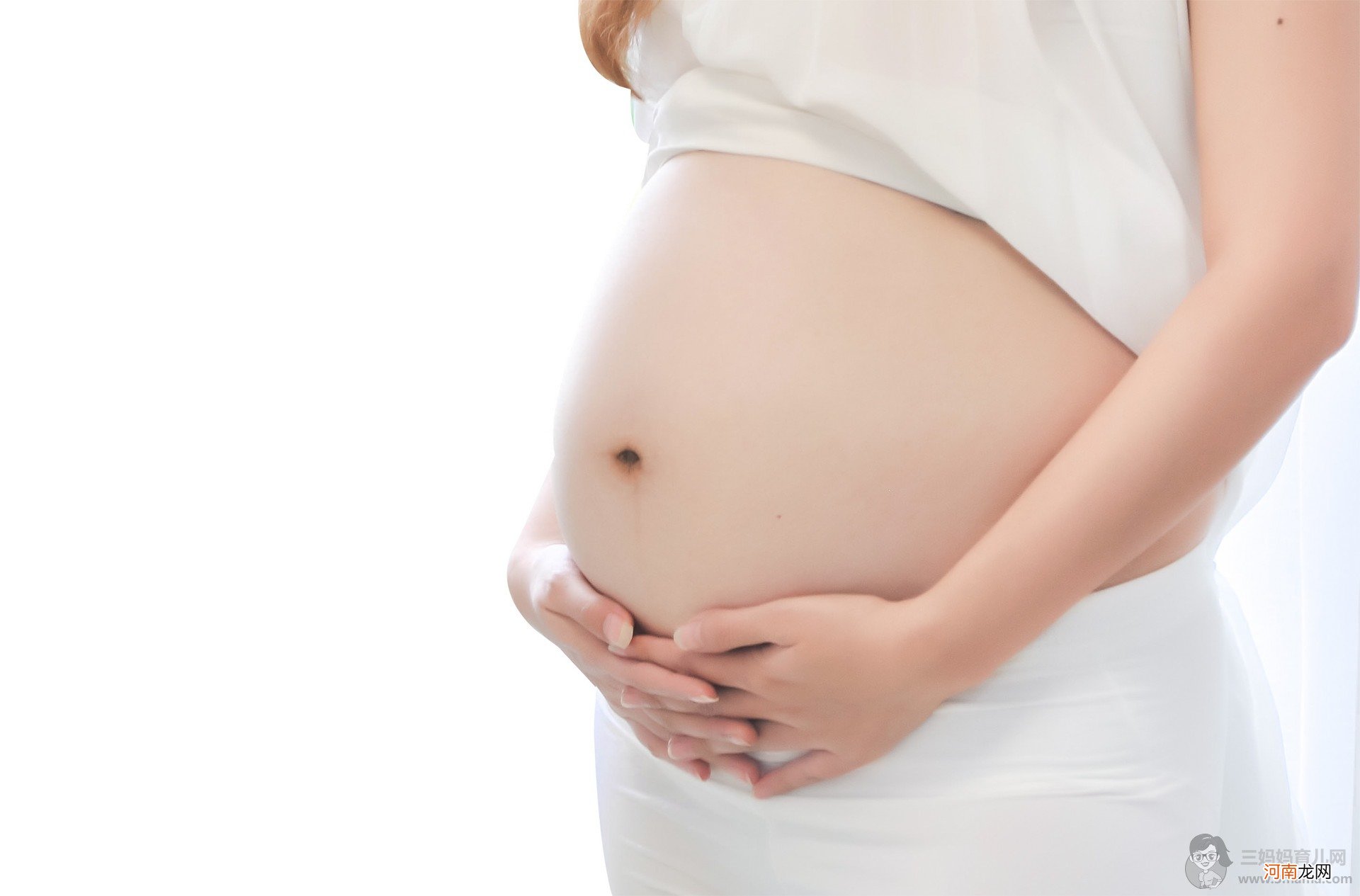 怀孕7个月胎儿图