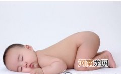 育儿宝典：冬季宝宝睡觉如何保暖