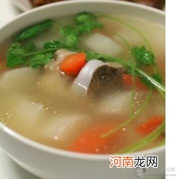 煲汤食谱：棒骨汤