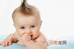 宝宝不长头发可能是处于胎毛更换期 宝宝头发护理