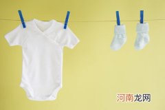 宝宝衣服清洗方法 去除宝宝衣物顽渍小妙招