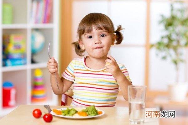 宝宝不爱吃饭怎么调理 也许家长可以尝试这些方法
