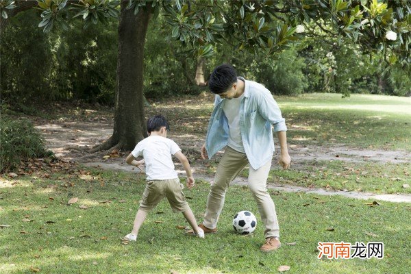 5岁儿童能不能踢足球 现在的孩子便是中国足球的希望