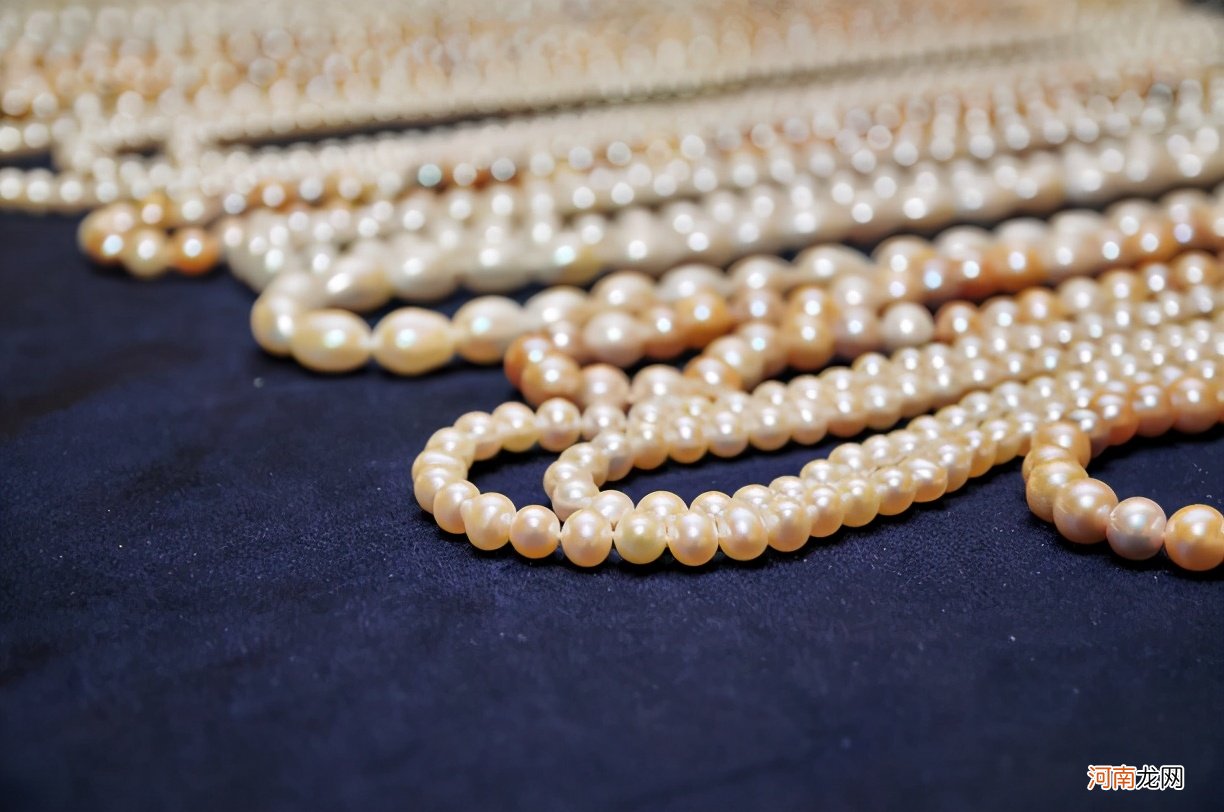 淡水珍珠如何快速辨别真假 天然淡水珍珠是真的珍珠吗