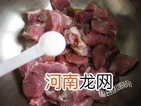 烤猪肉串的腌制方法 正宗猪肉串的腌制方法