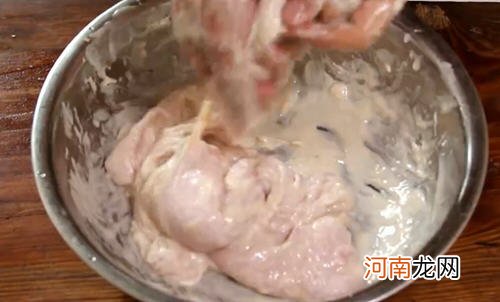 猪大肠的正确清洗方法图解 猪大肠怎么洗