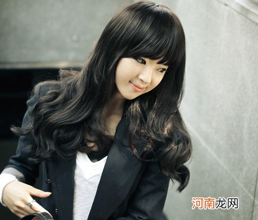 2014韩式齐刘海女生发型 别有一番味道甜美范儿十足