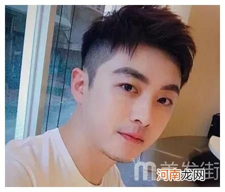 发质硬的男生适合什么发型设计 四种最适合硬发质男生发型设计