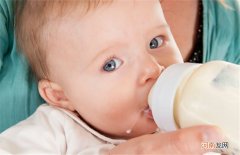 婴儿可以喝牛奶吗 喝牛奶的孩子也正常发育