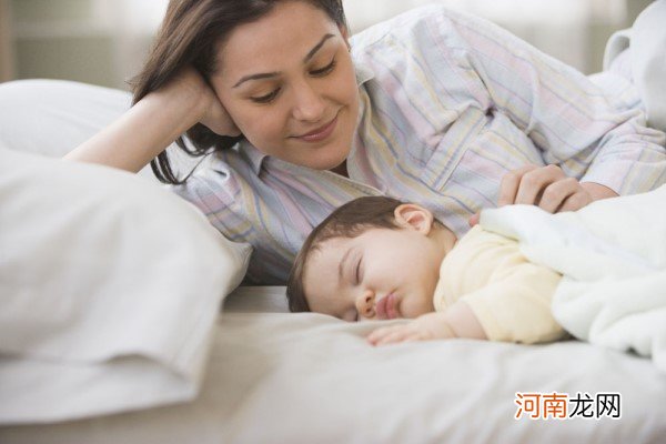 不同年龄段的宝宝睡眠时长 快看你家宝宝达到了没