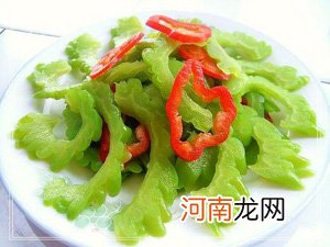 多吃苦瓜不影响生育但易流产