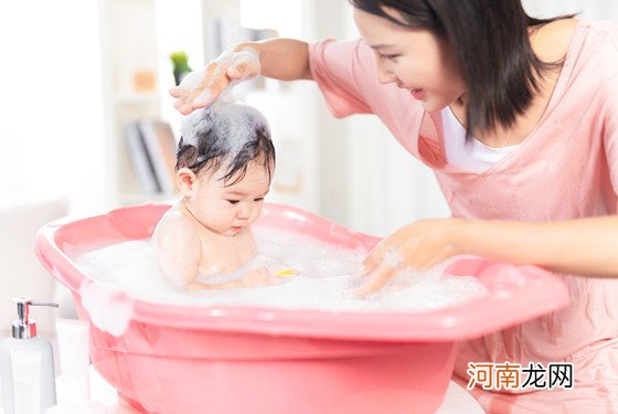 女宝宝洗澡注意些什么 家有女宝的一定要知道