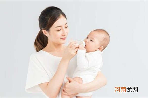 八个月宝宝可以吃盐了吗 八个月宝宝的喂养指南