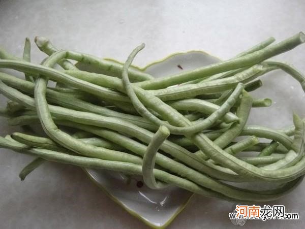 鸡丁炒豆角