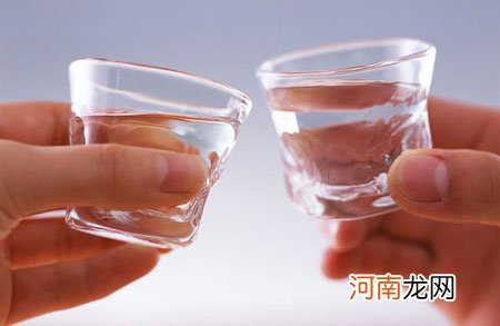 饮酒时应注意什么