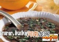 孕期食谱：木耳猪血汤