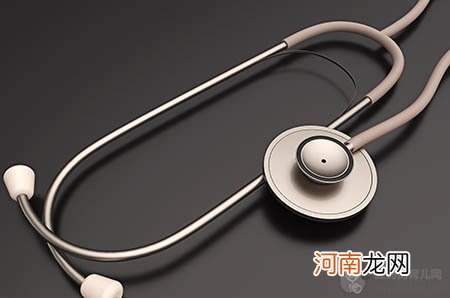 为什么宝宝睡觉爱满床打滚？